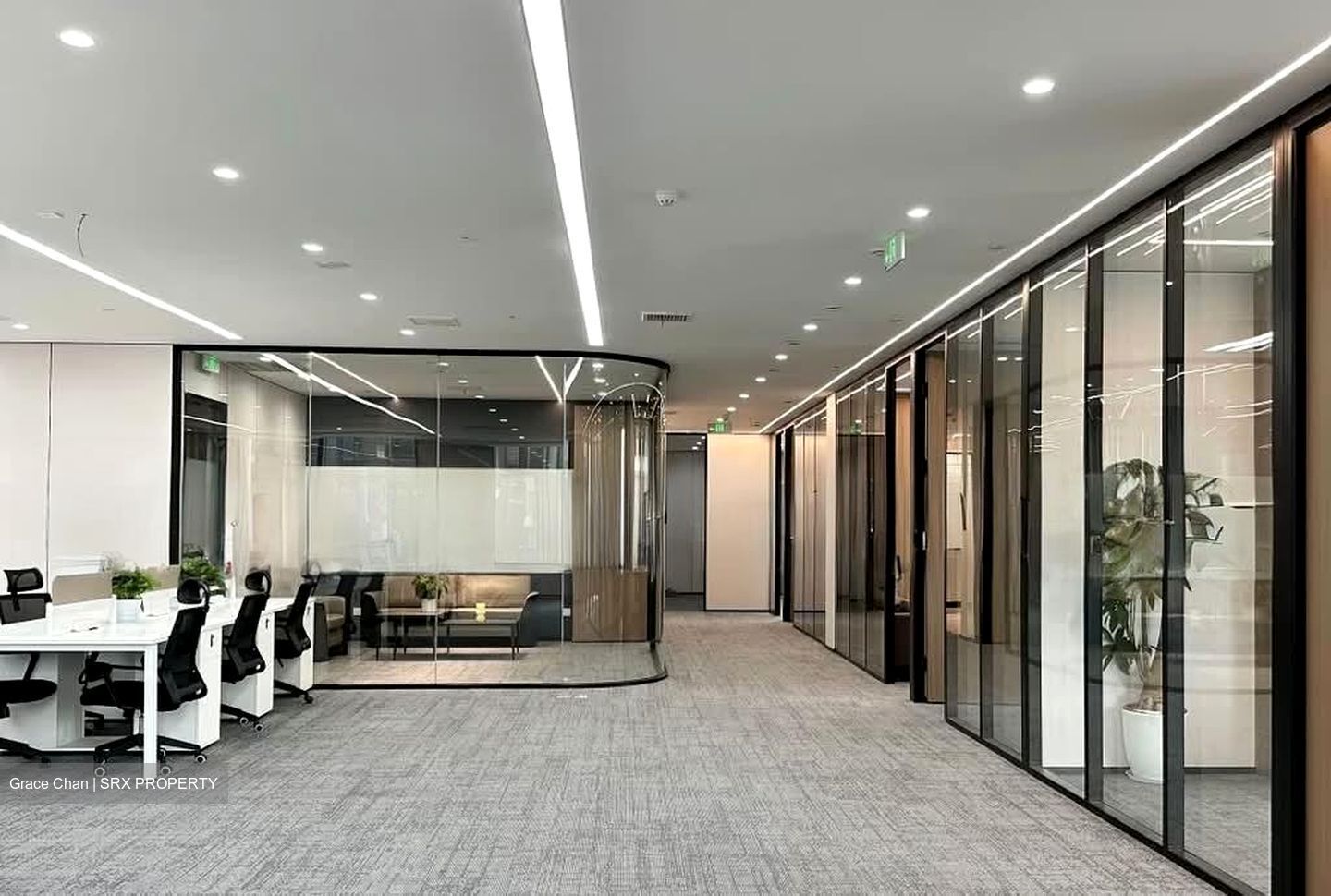 Ventana (D5), Office #541138411